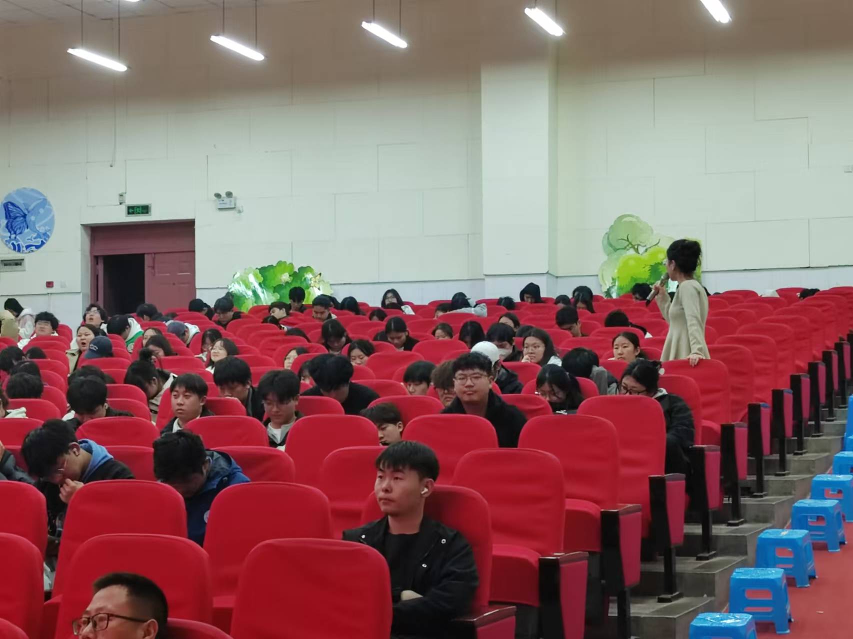 cac982d0b64863b1766123d5e5d8c38.jpg
